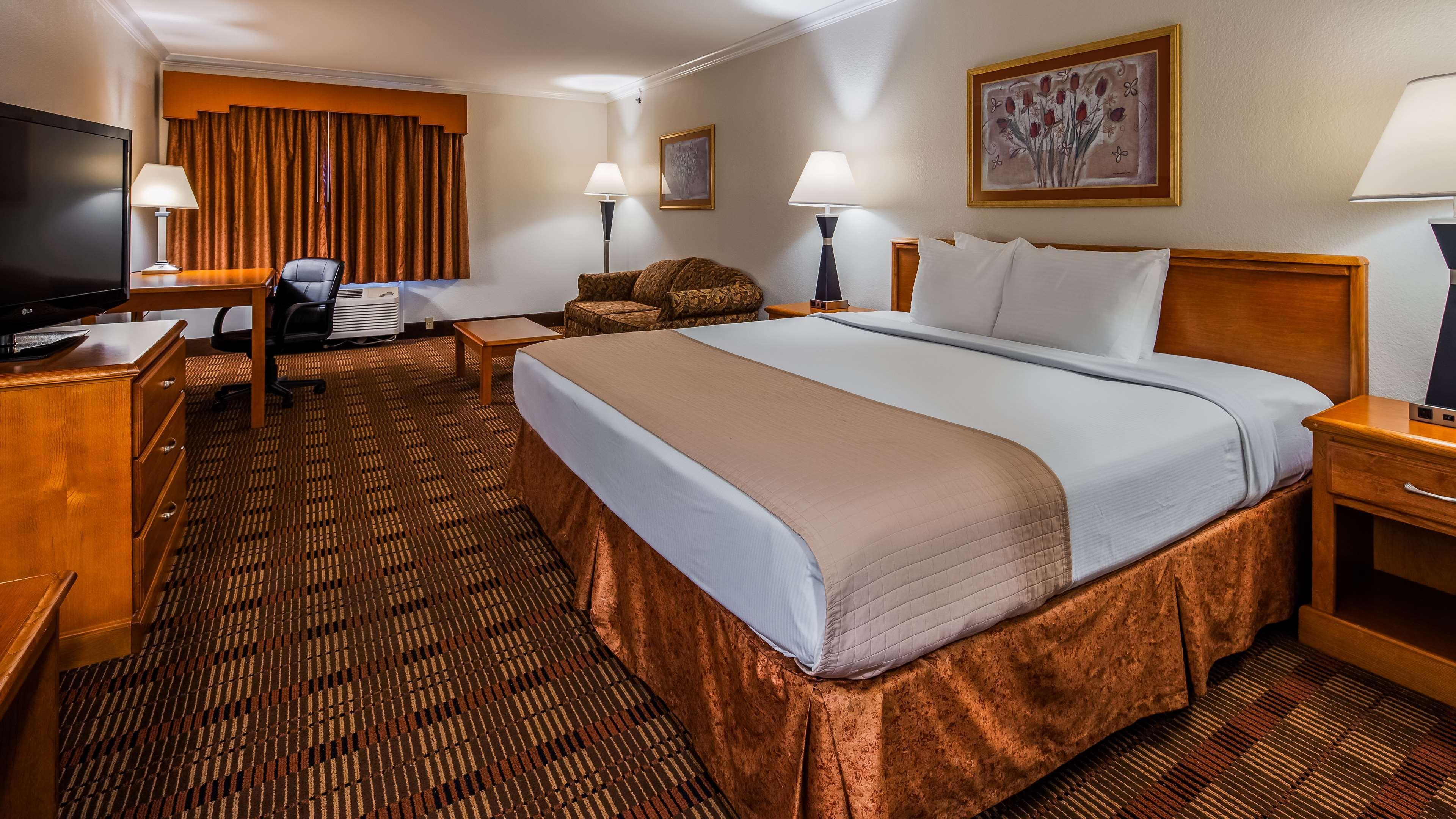 Best Western Club House Inn & Suites Mineral Wells Εξωτερικό φωτογραφία