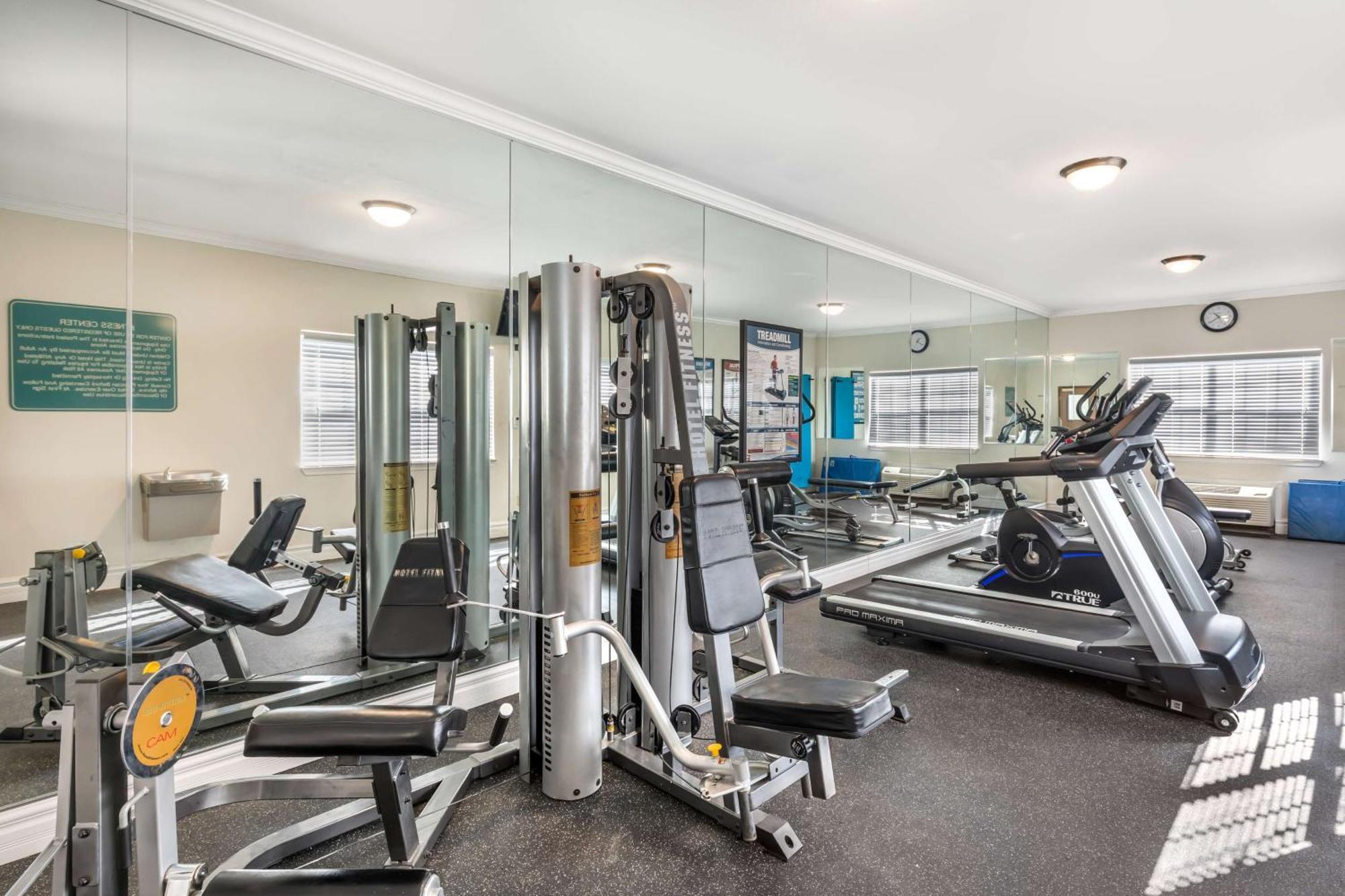 Best Western Club House Inn & Suites Mineral Wells Εξωτερικό φωτογραφία
