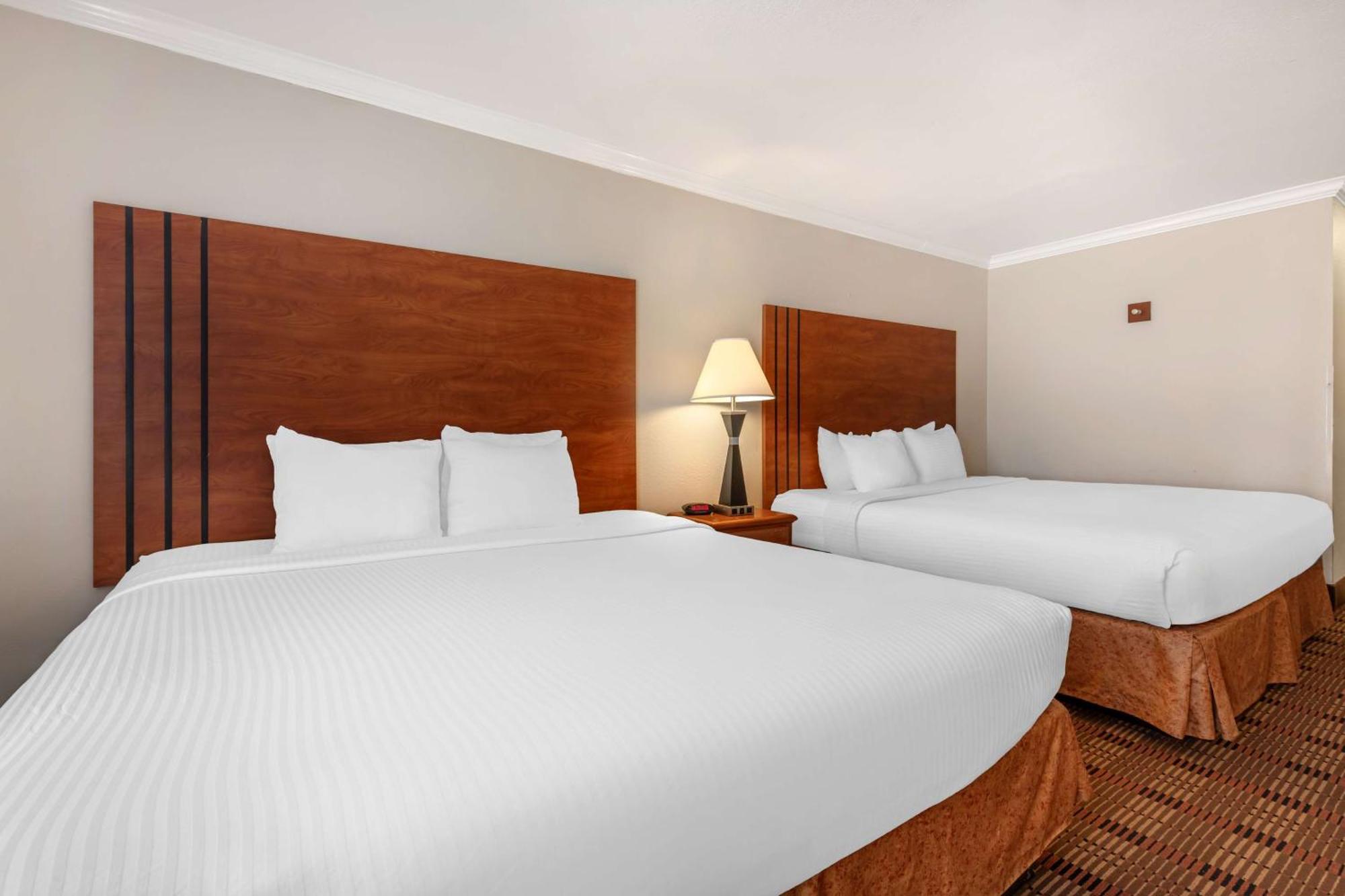 Best Western Club House Inn & Suites Mineral Wells Εξωτερικό φωτογραφία