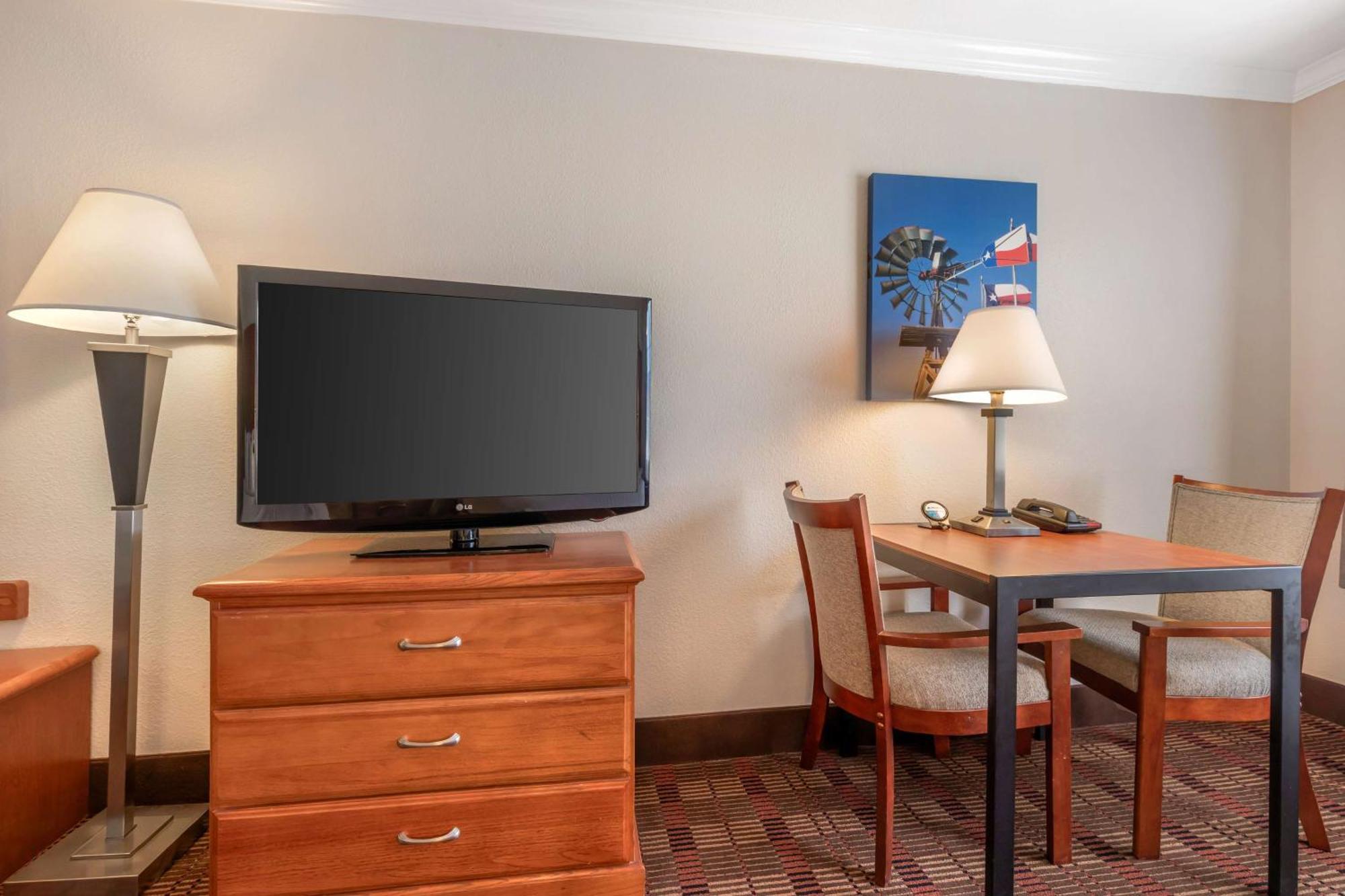 Best Western Club House Inn & Suites Mineral Wells Εξωτερικό φωτογραφία